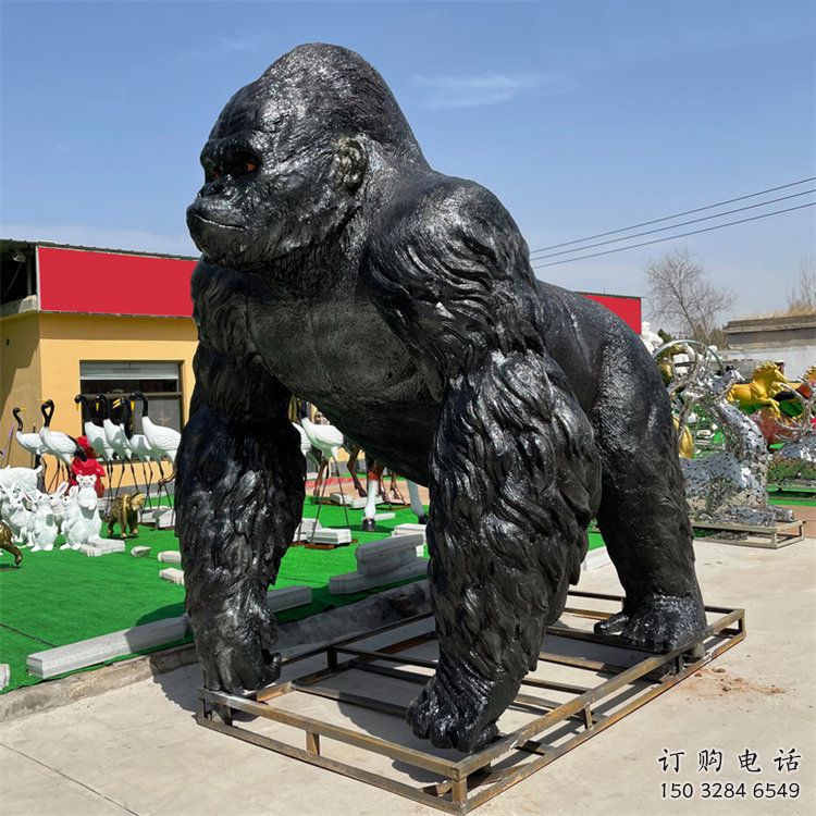 河北酒店猩猩雕塑，家禽主題，鍍銅工藝