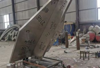 大門口飛機雕塑生產商 發(fā)光公園小品 仿真雕塑