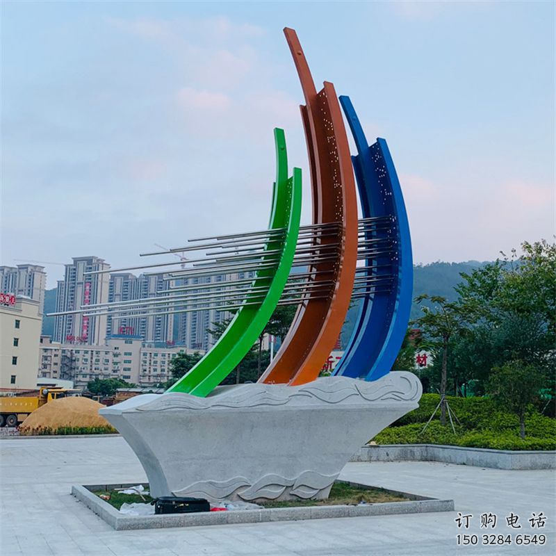 小區(qū)帆船雕塑廠家，拉絲景觀雕塑，抽象效果