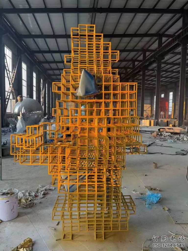 異形魔方雕塑生產(chǎn)廠家 現(xiàn)代校園小品 校園雕塑 異形魔方雕塑生產(chǎn)廠家 現(xiàn)代校園小品 校園雕塑