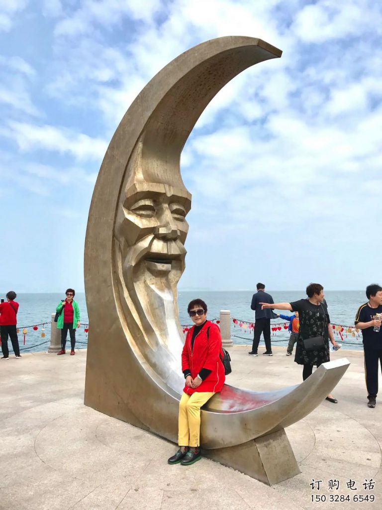 酒店月亮雕塑制造商，鍍金歐式雕塑，仿古擺件