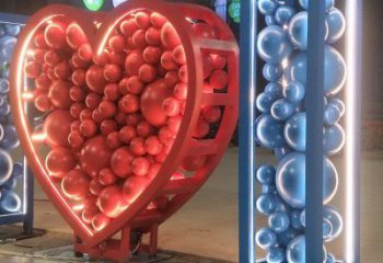 房地產(chǎn)Love雕塑精品，標(biāo)識(shí)雕塑，不銹鋼Love雕塑廠家供給