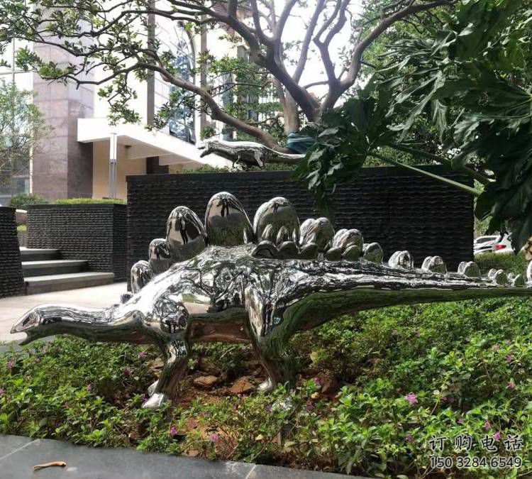 景觀恐龍雕塑廠家，拋光工藝，鏡面恐龍雕塑承接