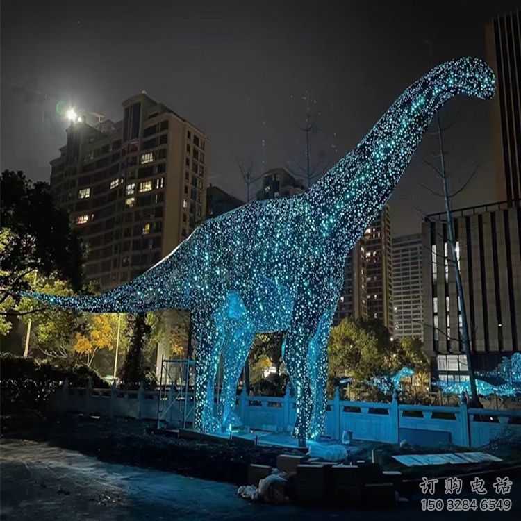 鏤空恐龍雕塑供需，標識雕塑，燈光恐龍雕塑制造商