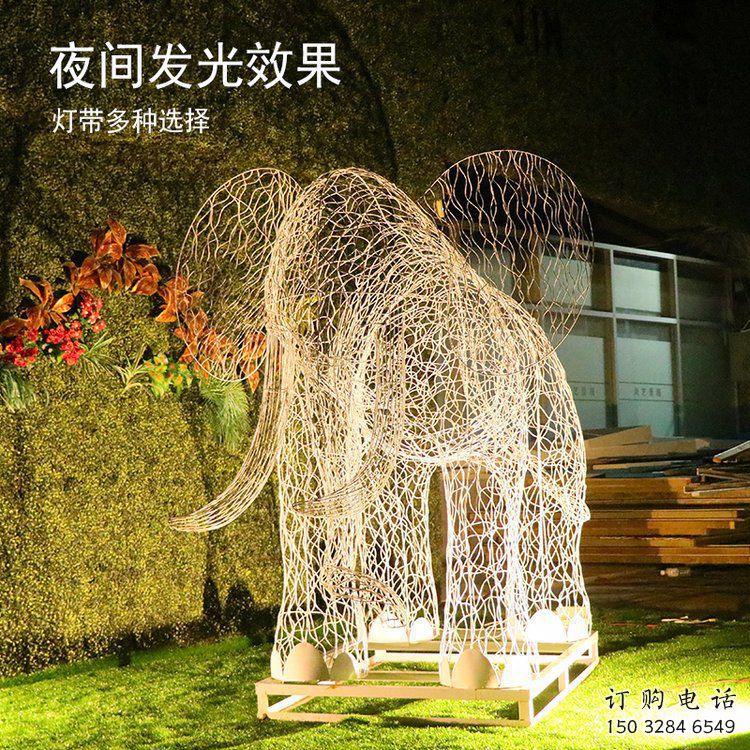 燈光大象雕塑定制，小區(qū)雕塑，鏤空大象雕塑提供