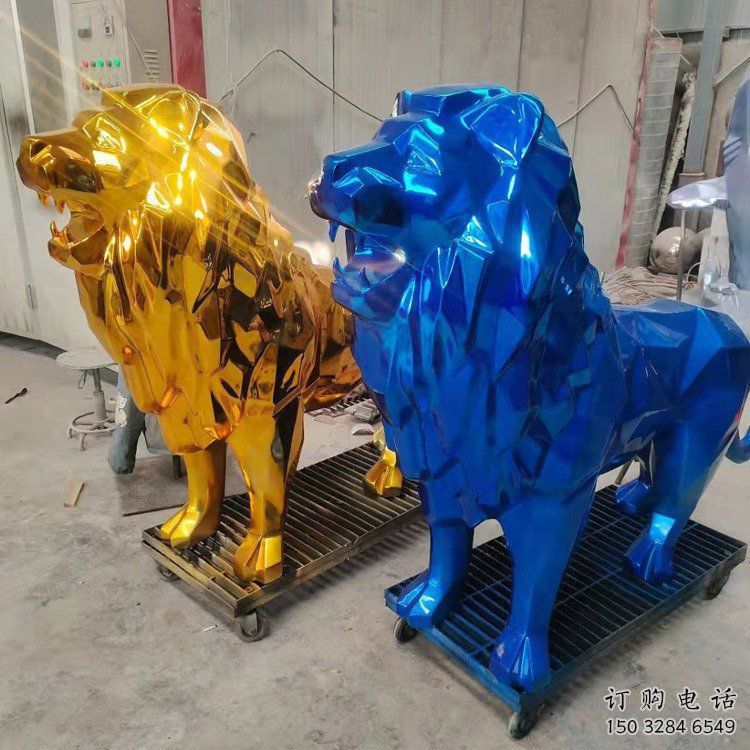 景觀(guān)獅子雕塑供應(yīng)，花園小品，酒店不銹鋼獅子雕塑展品