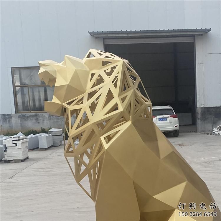 獅子雕塑擺件，烤漆工藝制作，大型不銹鋼獅子雕塑公司
