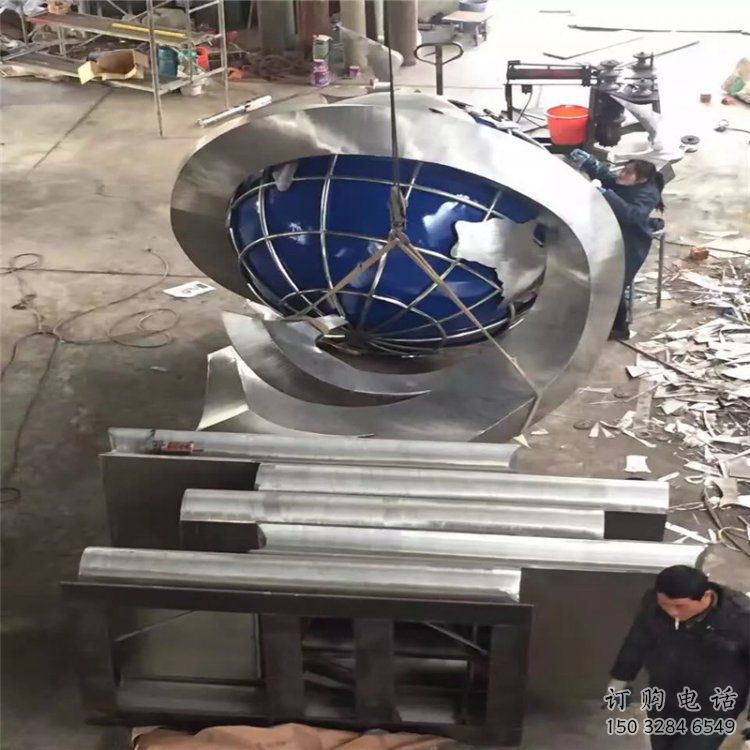戶外地球雕塑點(diǎn)擊，圓雕體系，不銹鋼地球雕塑廠家
