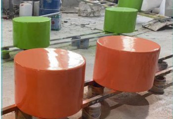 圓形坐凳雕塑，玻璃鋼光面坐凳雕塑制作