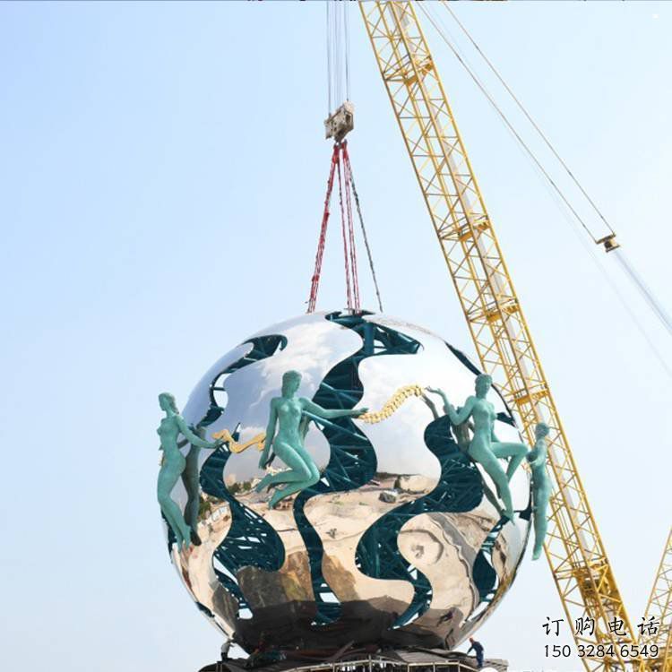 地球雕塑優(yōu)選，陸地擺件，地球天使雕塑制作廠家