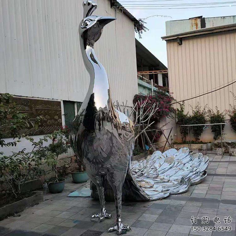 室外鳳凰雕塑展品，公園小品，不銹鋼鳳凰雕塑生產(chǎn)廠家