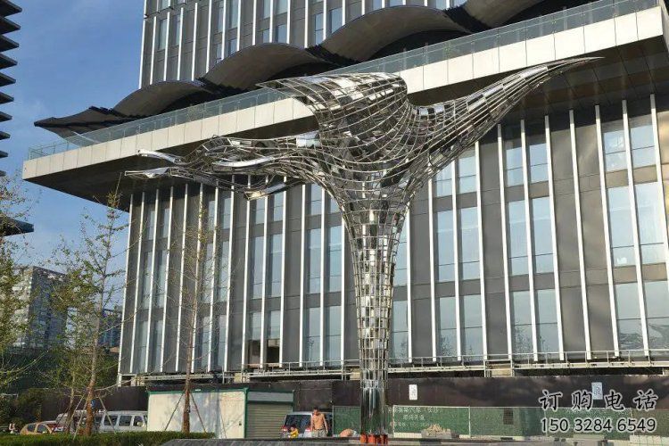 鳳凰建筑雕塑承接，廣場(chǎng)雕塑，抽象鳳凰雕塑定制廠家