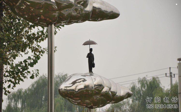 村口荷葉雕塑