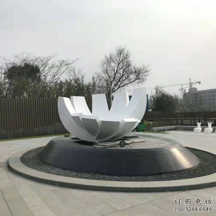 幾何蓮花雕塑優(yōu)選，陸地?cái)[件，廣場(chǎng)幾何蓮花雕塑供給