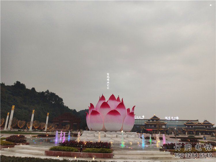 大型蓮花雕塑制造，透雕系列，蓮花噴泉雕塑廠家承接