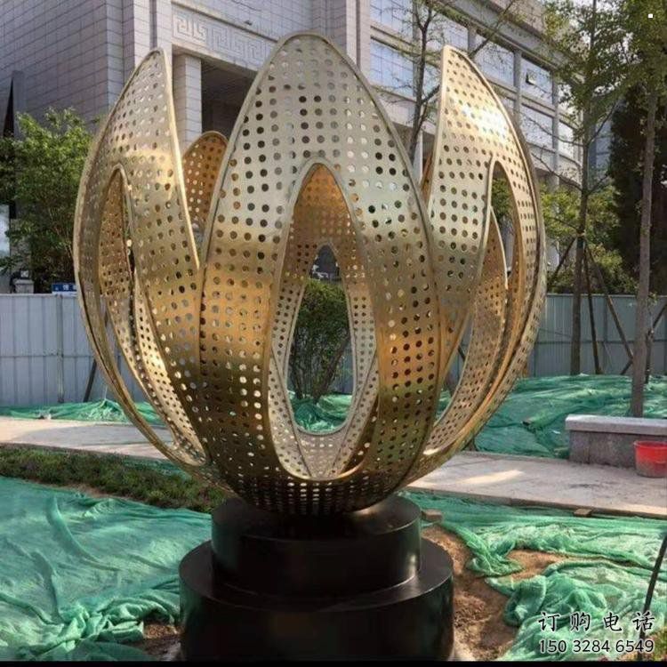 鏤空蓮花雕塑制作，市標(biāo)雕塑，燈光蓮花雕塑常用