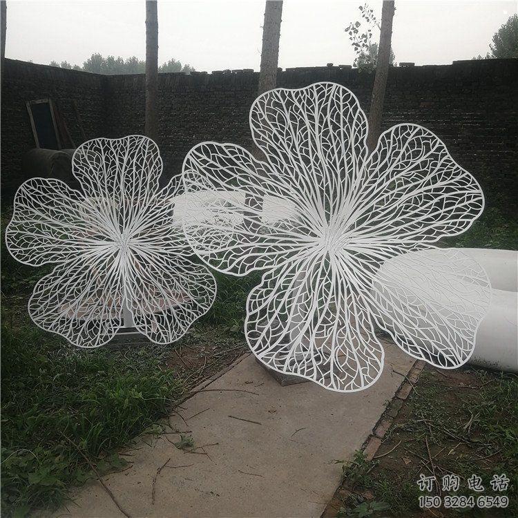 花朵雕塑服務(wù)商，公園小品，鏤空花朵雕塑供給