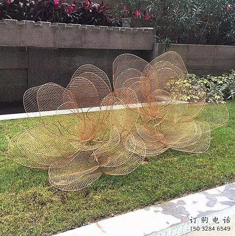 花朵雕塑選用，景區(qū)案例，鏤空花朵雕塑廠家通用