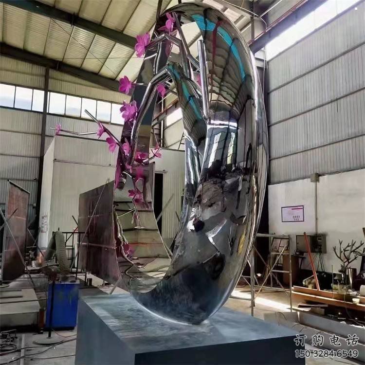 抽象梅花雕塑展品，小區(qū)雕塑，梅花雕塑精選