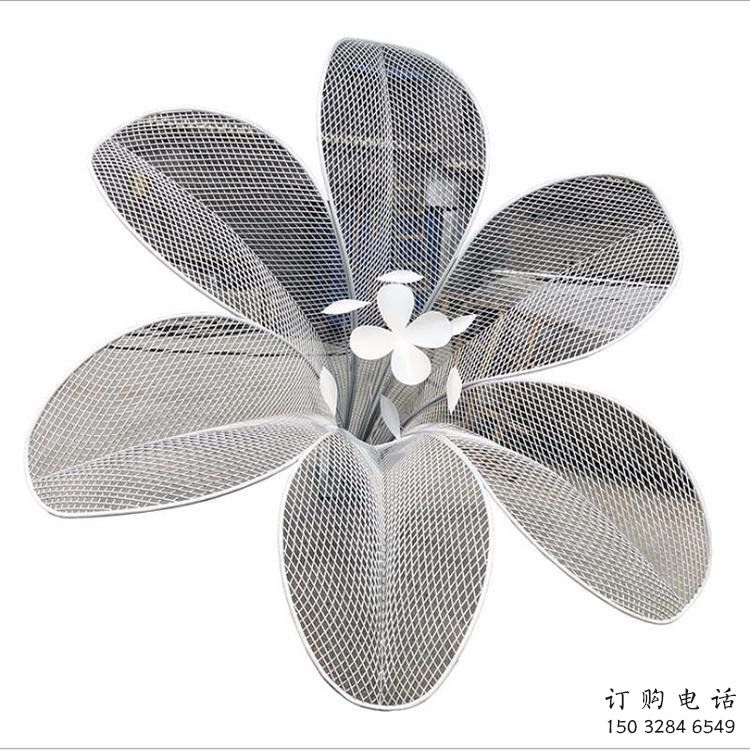 山茶花雕塑制作，村標(biāo)概念，鏤空山茶花雕塑專供
