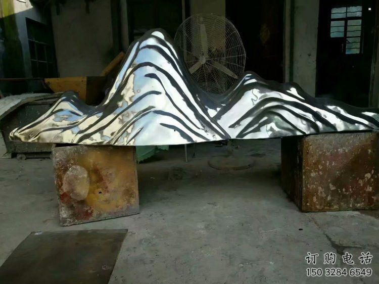 小區(qū)假山雕塑，拉絲景觀雕塑，抽象效果