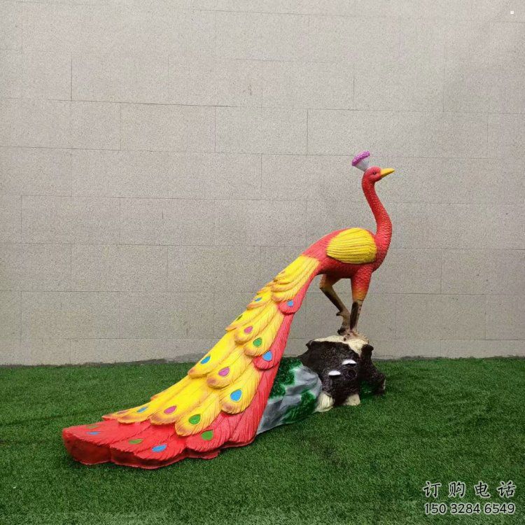 彩繪孔雀雕塑廠家通用，街頭雕塑，仿真孔雀雕塑標(biāo)準(zhǔn)