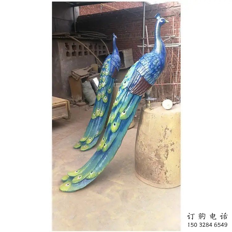 彩繪孔雀景觀批發(fā)，景觀雕塑，仿真孔雀雕塑定價