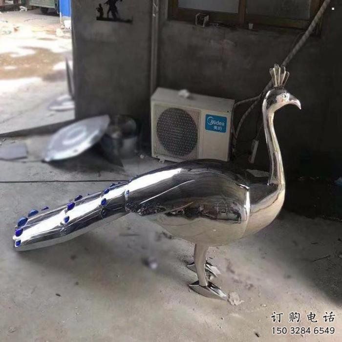 孔雀雕塑廠家定價，拋光工藝，不銹鋼孔雀雕塑制作廠家