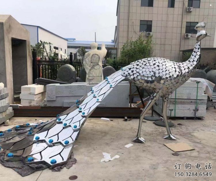 孔雀雕塑精選，創(chuàng)意藝術，不銹鋼孔雀雕塑生產廠家