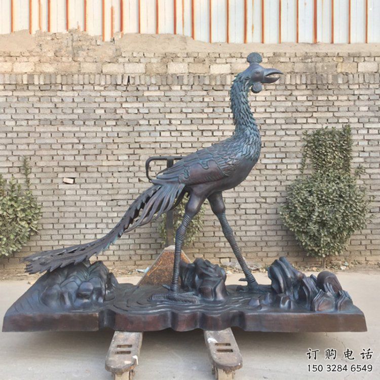 孔雀雕塑展示提供，園林裝飾，小區(qū)銅孔雀雕塑承接