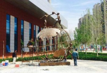 地球儀雕塑精選，歐式風(fēng)格，藝術(shù)地球儀人物雕塑指用