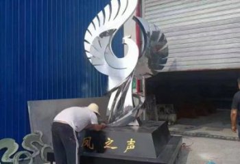 景觀鳳凰雕塑定做，小區(qū)擺件，鏡面不銹鋼鳳凰雕塑制作