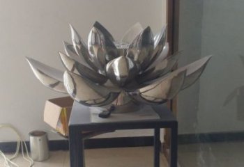 大型荷花雕塑常用，戶外擺放，鏡面荷花雕塑廠家展示
