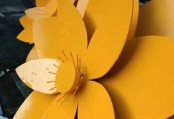 黃蓮花雕塑定做，廣場雕塑，室外烤漆黃蓮花雕塑提供