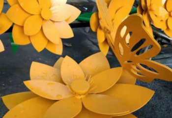 黃蓮花雕塑制造商，小區(qū)擺件，烤漆黃蓮花雕塑制造廠家