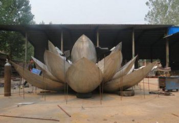 蓮花雕塑擺件定制，市標(biāo)雕塑，不銹鋼蓮花雕塑廠家