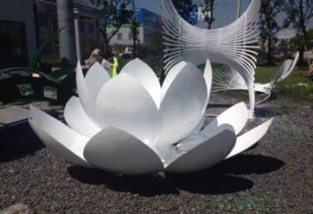 蓮花雕塑訂做，景區(qū)案例，藝術(shù)不銹鋼蓮花雕塑定制