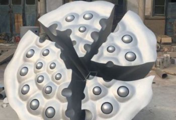 現(xiàn)代蓮蓬雕塑