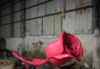 商業(yè)街玫瑰雕塑