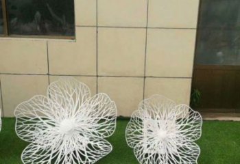 金屬花朵雕塑指用，戶外擺放，鏤空花朵雕塑通用
