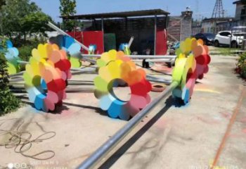 金銀花雕塑定價(jià)，街頭雕塑，不銹鋼金銀花雕塑制作廠家
