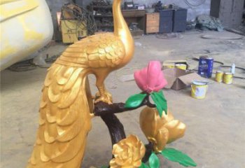 孔雀雕塑廠(chǎng)家，美陳雕塑，制造銅孔雀雕塑公司?