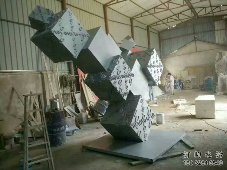 戶外幾何體雕塑廠家，廣場(chǎng)雕塑，不銹鋼幾何體雕塑訂做