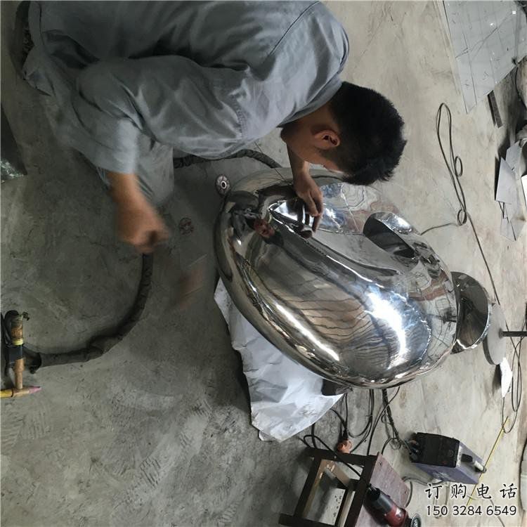 鏡面球雕塑承接，美陳雕塑，不銹鋼球雕塑供給