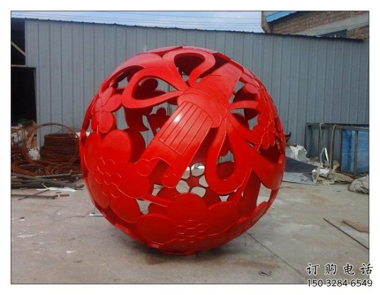 花紋球雕塑廠家，小區(qū)雕塑，不銹鋼花紋球雕塑點擊