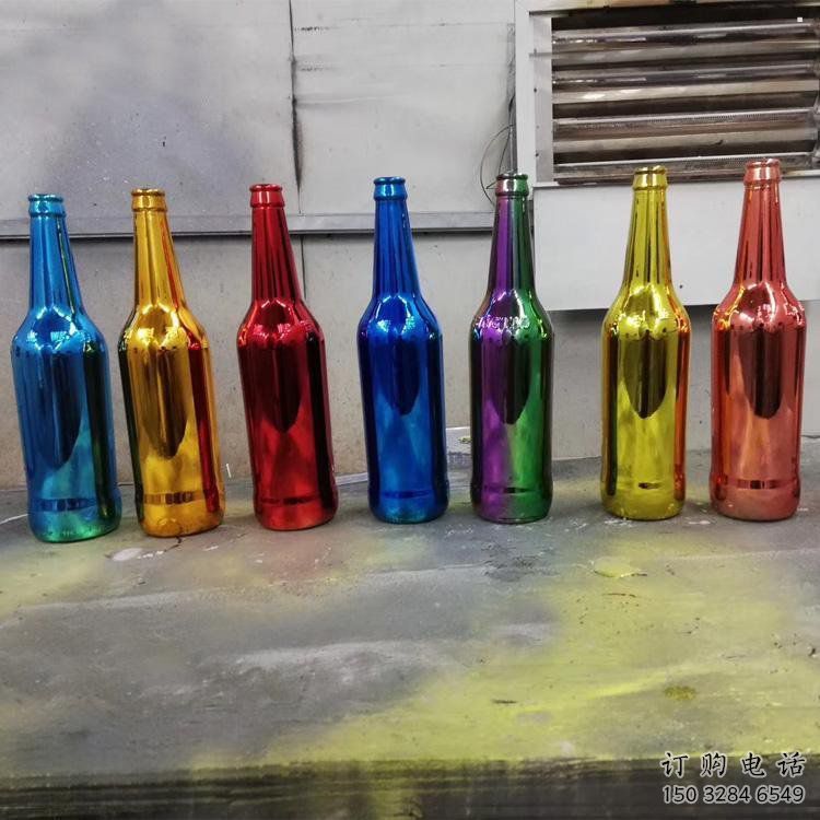 啤酒瓶雕塑供求，村標(biāo)概念，玻璃鋼啤酒瓶雕塑制作承接