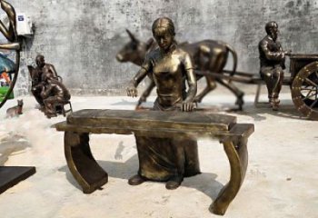 彈古箏雕塑制造商，小區(qū)擺件，民俗人物雕塑提供