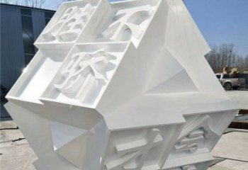 魔方雕塑供應(yīng)，美陳雕塑，字體魔方雕塑定制廠家
