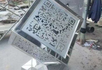 大型商場(chǎng)正方形雕塑