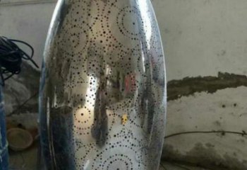 鏡面球雕塑承接，鋼管組合，鏤空不銹鋼球雕塑特供